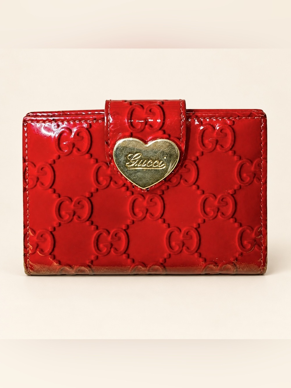 Gucci Red Patent Leather Card Holder with Heart Logo